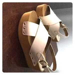 Sam Edelman Size 6 platform sandals